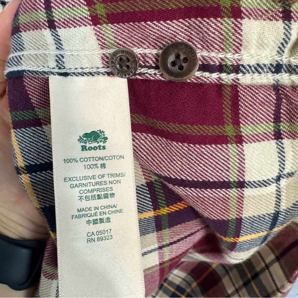 Roots Red Cream Navy Plaid Women’s Flannel Shirt 100% Cotton Cabincore Sz Medium - Picture 5 of 12